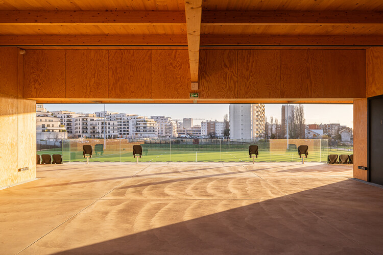 Стадион Ив дю Мануар / OLGGA Architects - Фотография интерьера