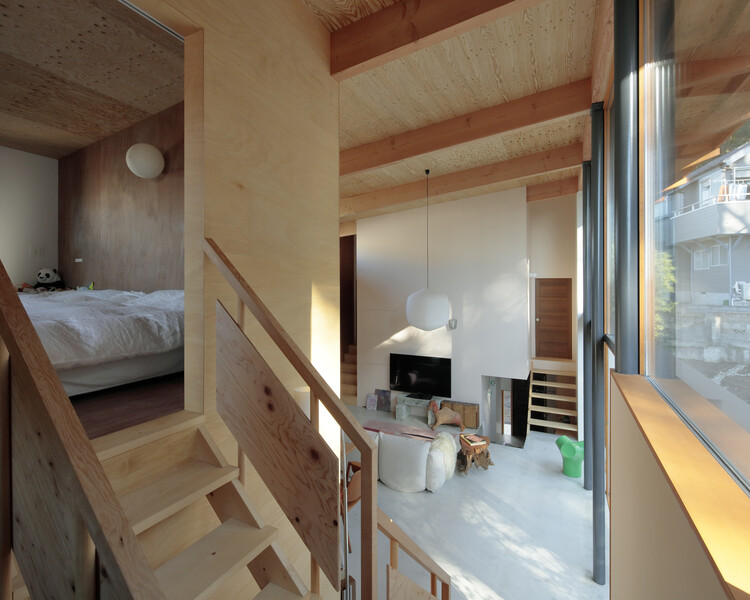 Сцена в Хаяме / Takanori Ineyama Architects — Фотография интерьера, кровать, спальня