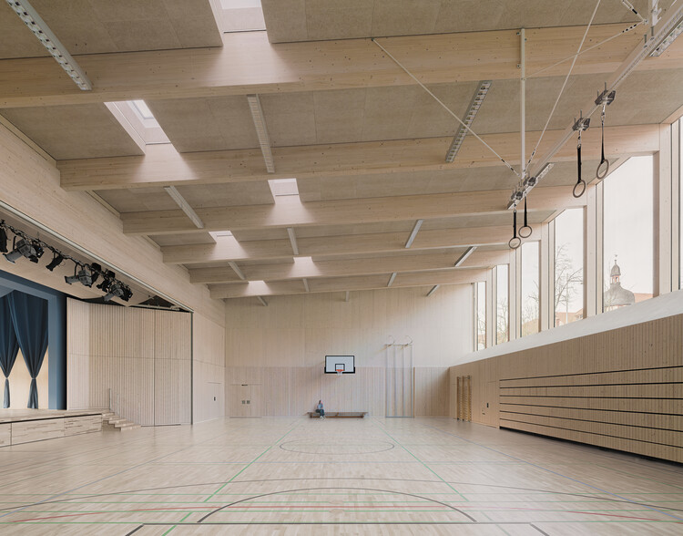 Многоцелевой зал и классное здание школы Карла Шуберта / Kersten Kopp Architekten — изображение 5 из 17