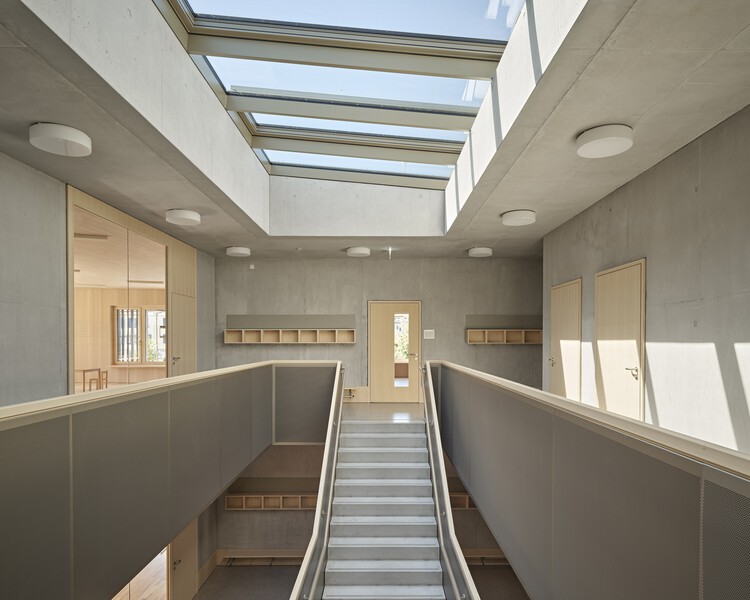 Начальная школа Бютшвиль / Illiz Architektur — изображение 10 из 25