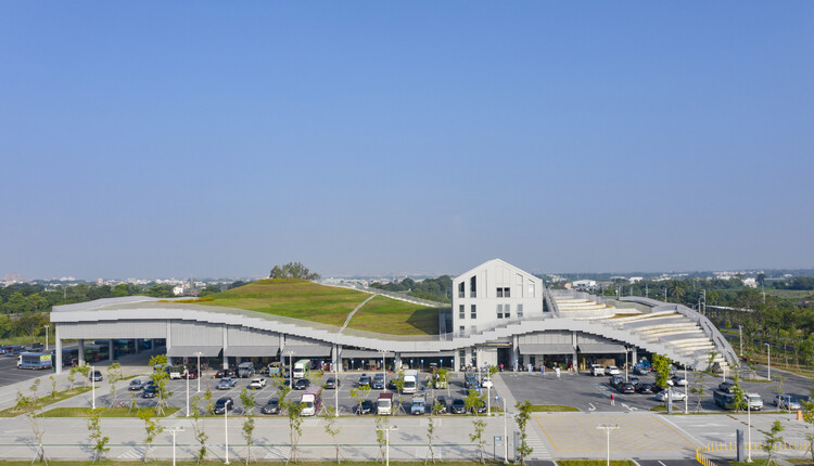 Крыши торговли: взгляд на 12 архитектурных сооружений публичного рынка — изображение 36 из 42