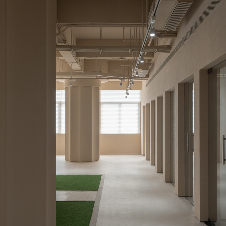 Дизайн интерьера офиса/студии штаб-квартиры Forward Group 10 — Изображение 7 из 22