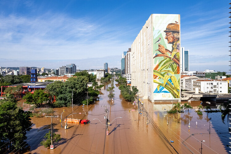 Наводнения в Риу-Гранди-ду-Сул: трагедия неустойчивых городов – изображение 4 из 16