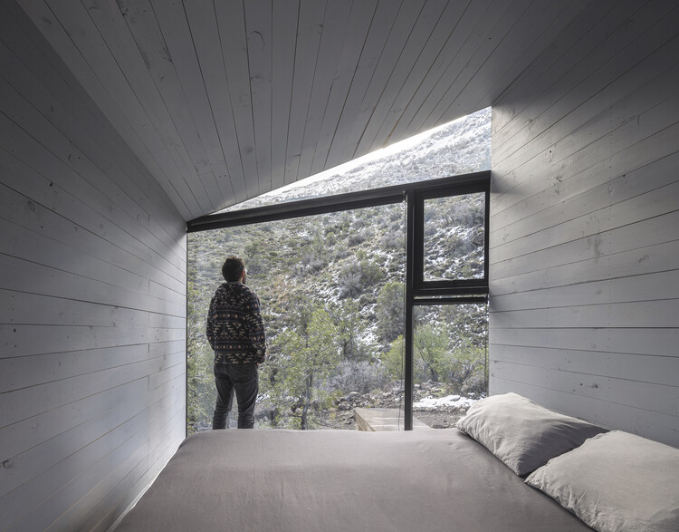Дом Эль Монтаньес / Gonzalo Iturriaga Arquitectos - Фотография интерьера, спальня