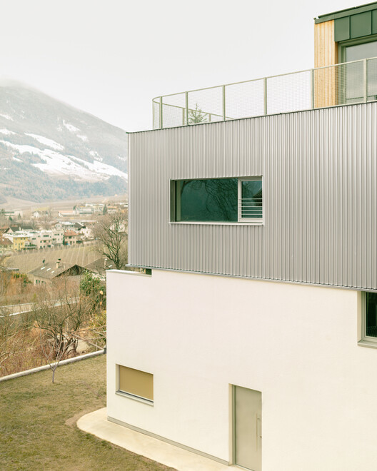 Жилой дом РВТК / Messner Architects - Экстерьерная фотография, окна, фасад