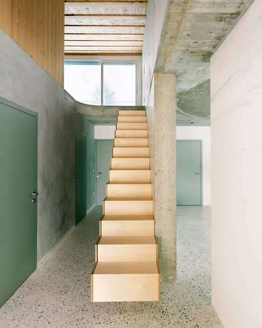 Жилой дом РВТК / Messner Architects - Фотография интерьера, лестницы, окна