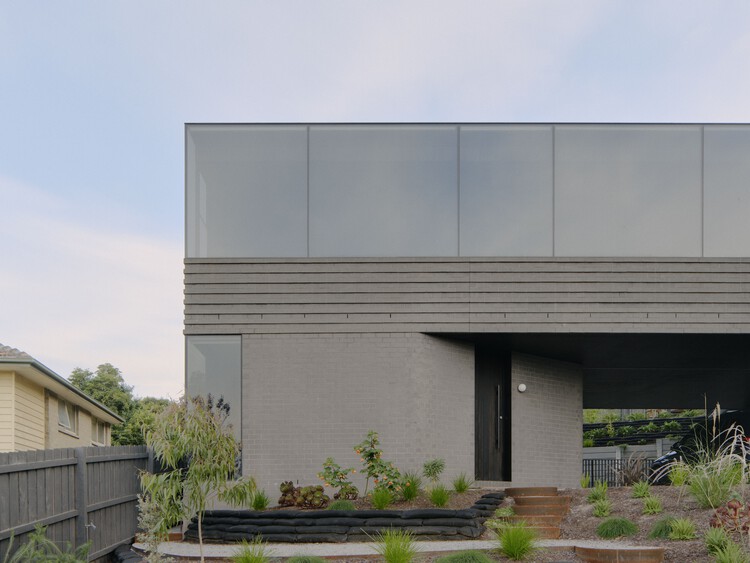 Horizon House / Taylor Knights - Фотография экстерьера, фасад, бетон