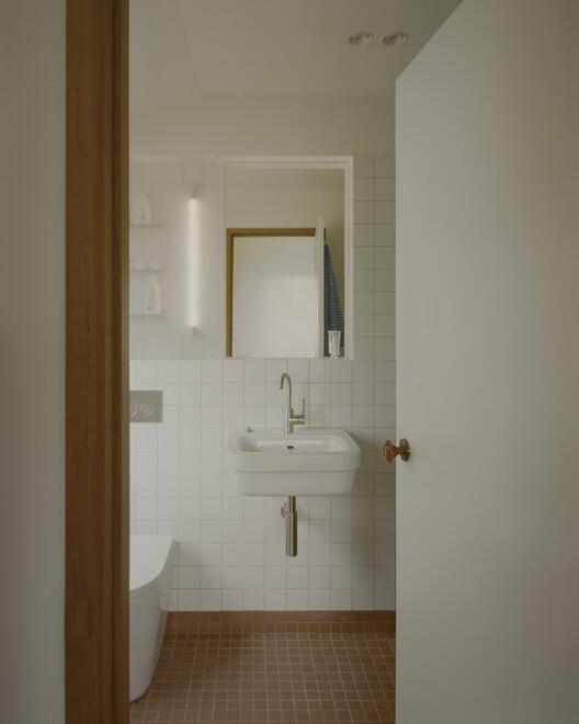 Stewart House / SSdH — Фотография интерьера, ванная комната, раковина