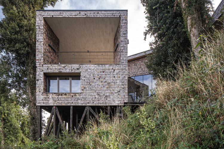 MM House / Benjamin Goñi Arquitectos + Claro + Westendarp arquitectos - Фотография экстерьера, окна