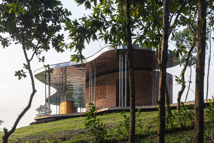 Quin Pavilion / Idee Architects - Экстерьерная фотография, Лес