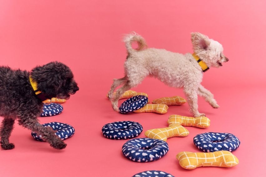 Мягкие игрушки из коллекции УТСОДД для домашних животных ИКЕА