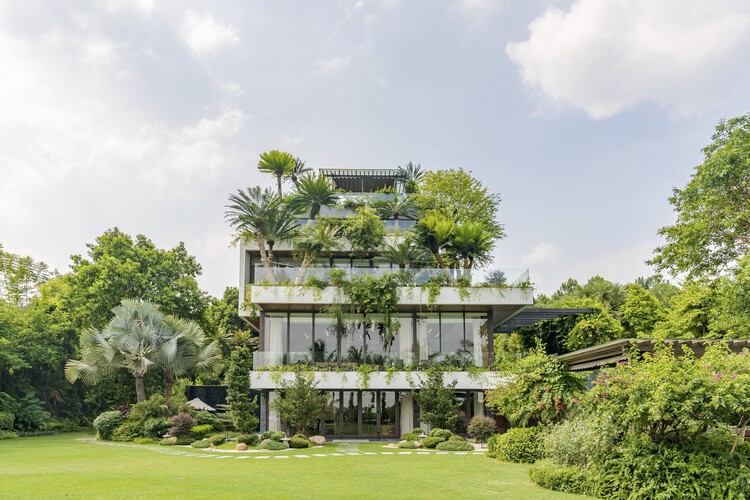 Вилла Legend Mansion / Архитектура Фламинго — Экстерьерная фотография