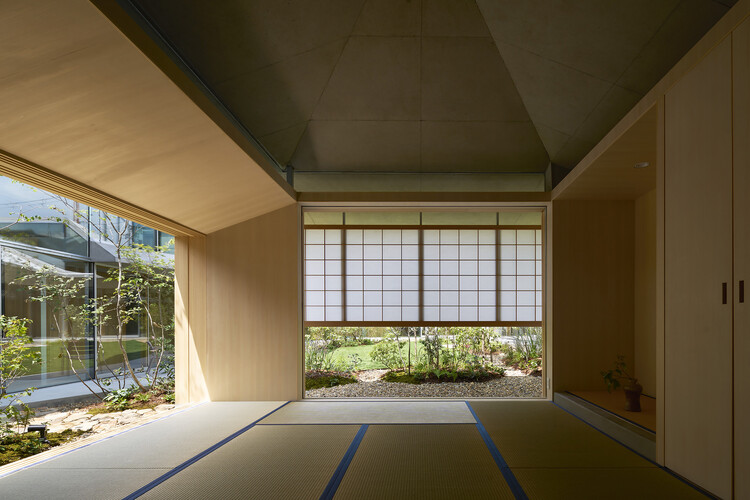 Дом в Майтамоне / Томохиро Хата Архитектор и партнеры - Фотография интерьера, окна