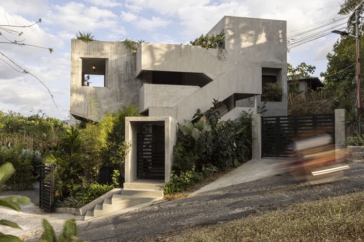 Casa Borbon / Cali Architects - Фотография экстерьера, фасад, окна