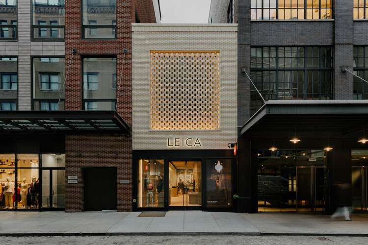 Галерея Leica / Архитектурный офис формата - Фотография интерьера, окон, фасада