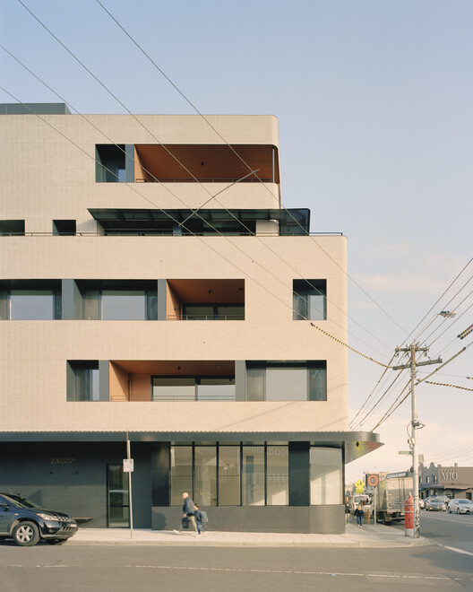 Апартаменты High Street / Gardiner Architects — фотография экстерьера, окна, фасад