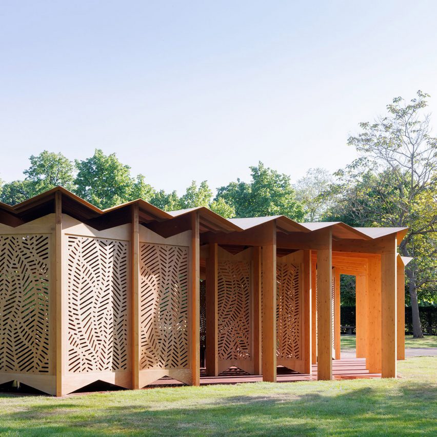 Круглый деревянный павильон Serpentine от Lina Ghotmeh