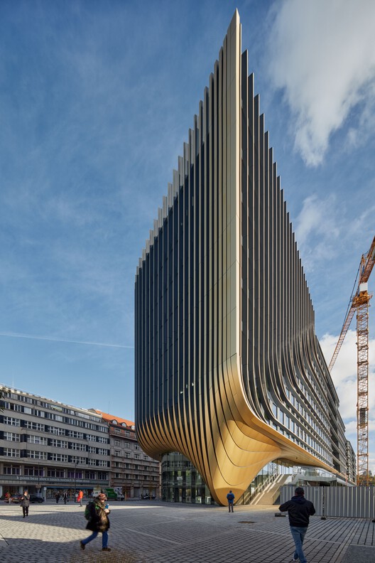 Здание Масарицкого / Zaha Hadid Architects — изображение 4 из 27