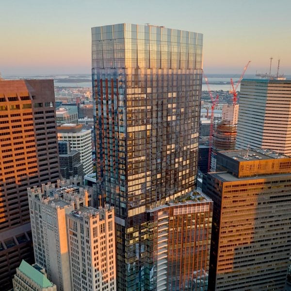 Handel Architects завершает строительство «крупнейшего в мире офиса пассивного дома» в Бостоне