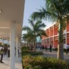 Jestico + Whiles создает на Каймановых островах школу и убежище от ураганов