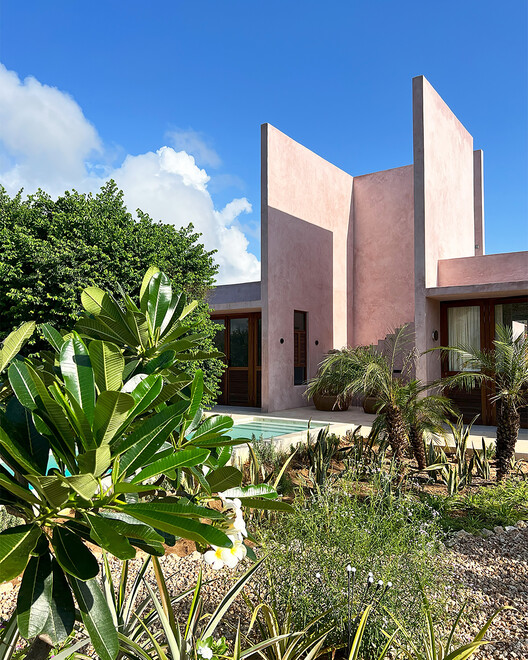 UA House / Studio Mehta Architecture - Экстерьерная фотография, фасад