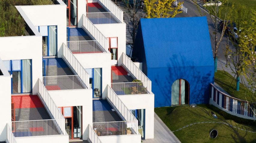 Балконы детского сада West Coast от CLOU Architects