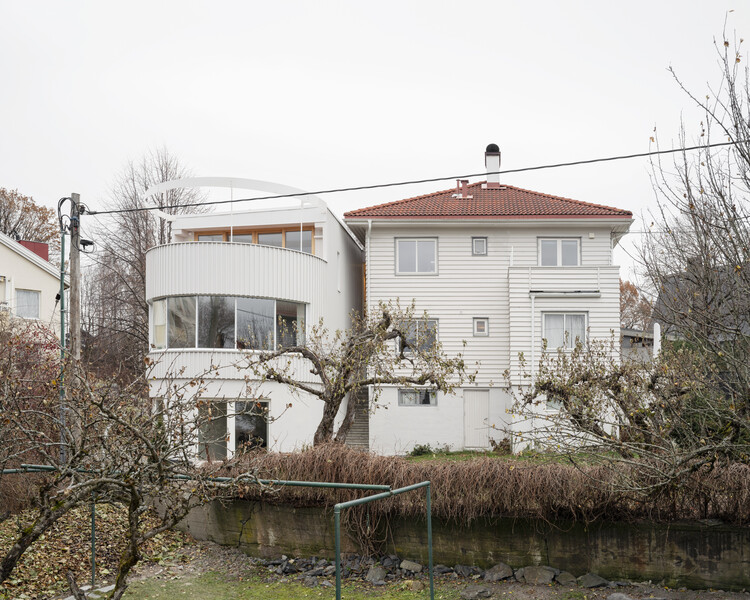 Dråpa House / Vatn Architecture + Groma AS - Экстерьерная фотография, окна, фасад