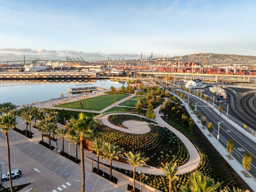 Преобразование набережной и парк в Лос-Анджелесе