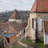 Дебаты Dezeen посвящены обращению в церковь в Трансильвании