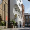 Corstorphine & Wright вырезает углубление на фасаде лондонского офиса